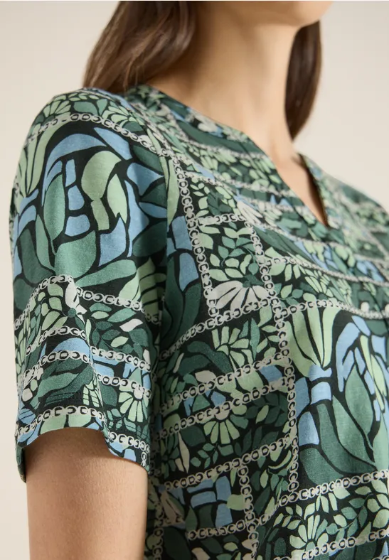Grünes Tunika Shirt mit Blumenmuster