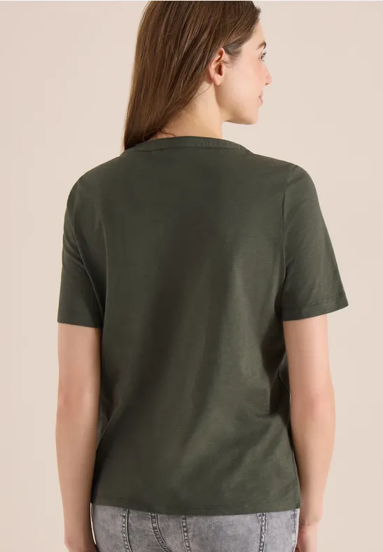Lässiges Kurzarmshirt mit Schlitzkragen