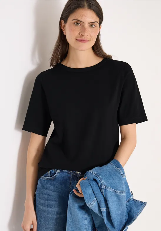 Klassisches Kurzarmshirt mit Rundhalsausschnitt