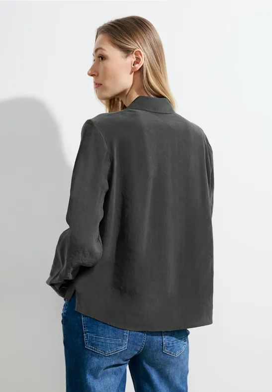 Klassisches Button-Down-Hemd in Dunkelgrün