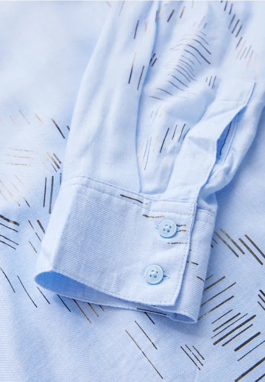 Langärmlige Bluse mit geometrischem Muster