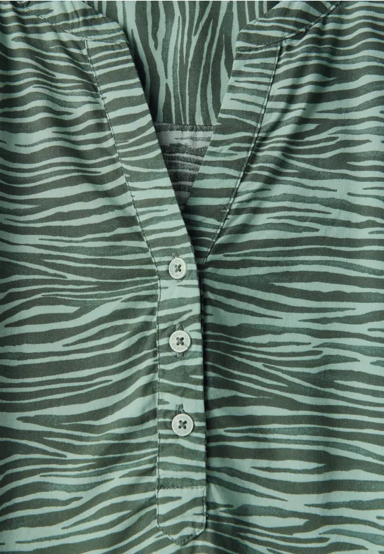 Tunika-Top mit Zebra-Print und Knopfleiste