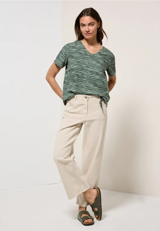 Blusenshirt mit Zebra-Print und V-Ausschnitt