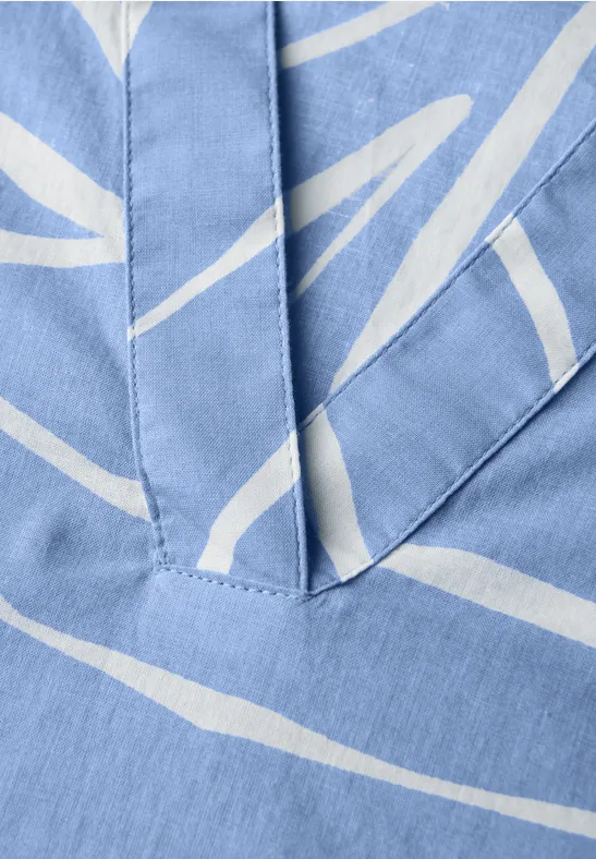 Blaue Baumwollbluse mit Blätterdruck