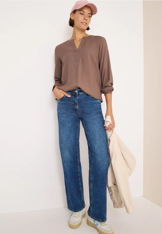 Bluse mit geschlitztem Ausschnitt und lockerer Passform