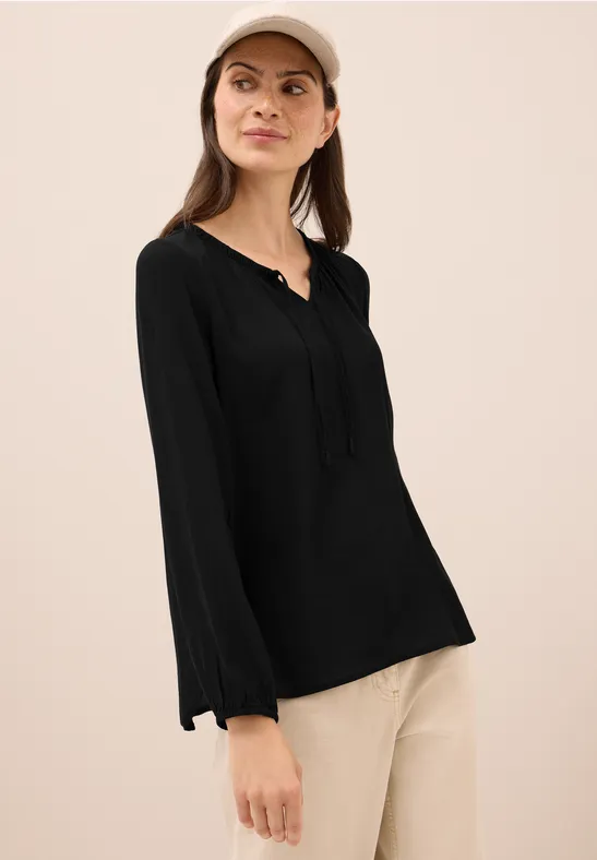 Elegante Crêpe Bluse mit Bindeband