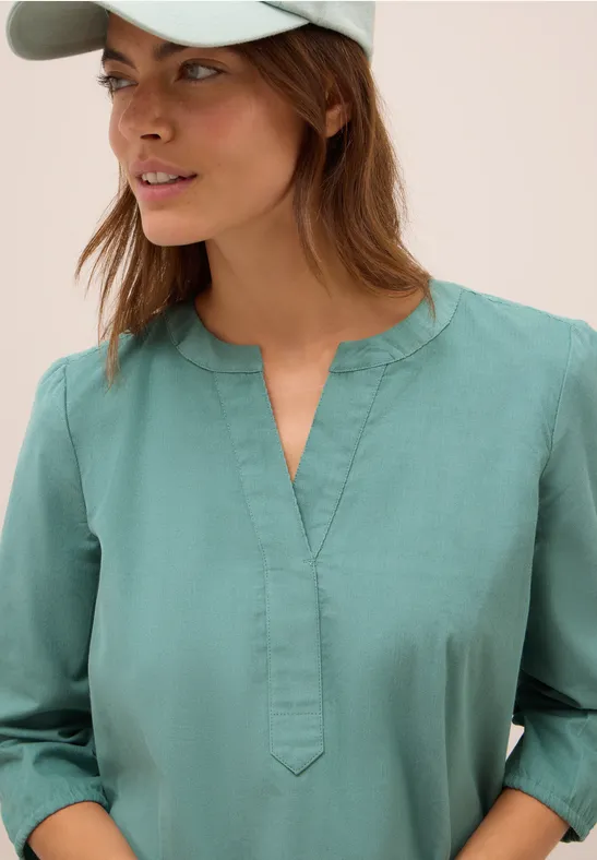 Cordbluse im entspannten Schnitt