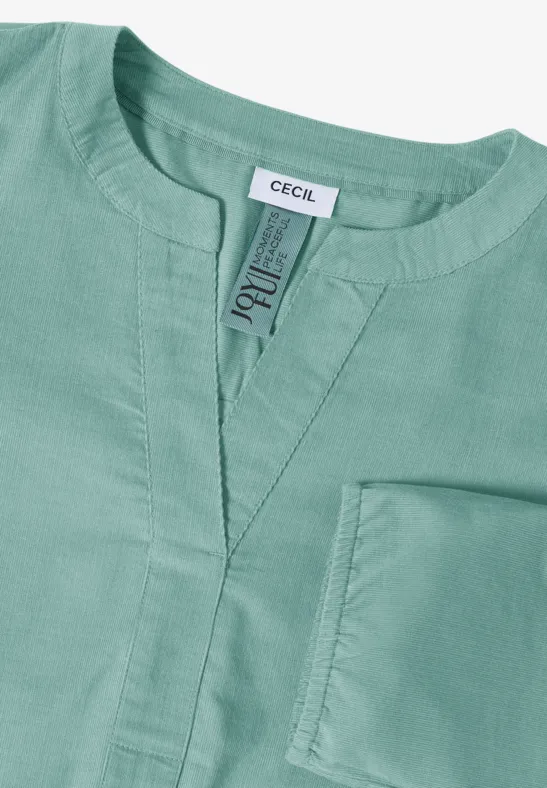 Cordbluse im entspannten Schnitt