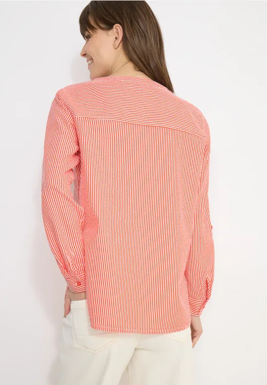 Gestreifte Seersucker Bluse mit Knopfleiste
