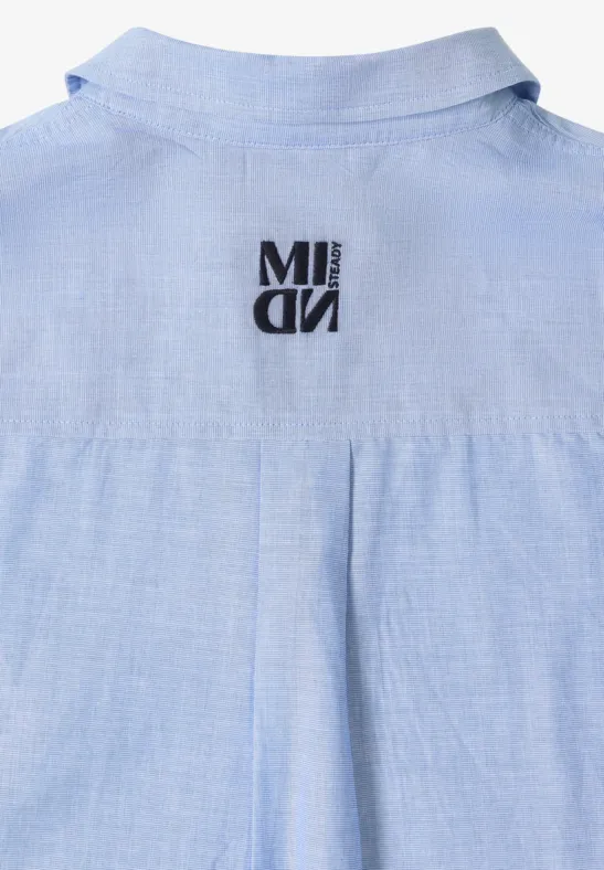 Klassische Chambray Bluse mit V-Ausschnitt