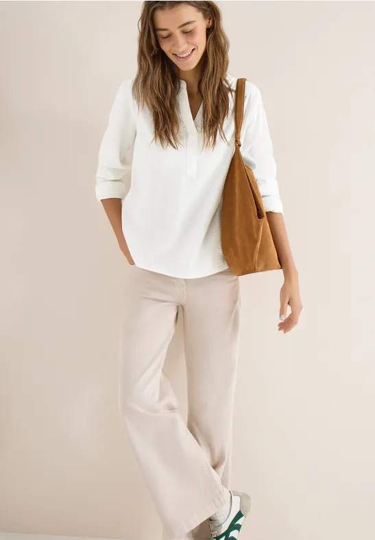 Damen Seersucker Bluse mit Schlitzkragen