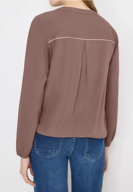 Vielseitige Bluse mit Schlitzkragen in Taupe