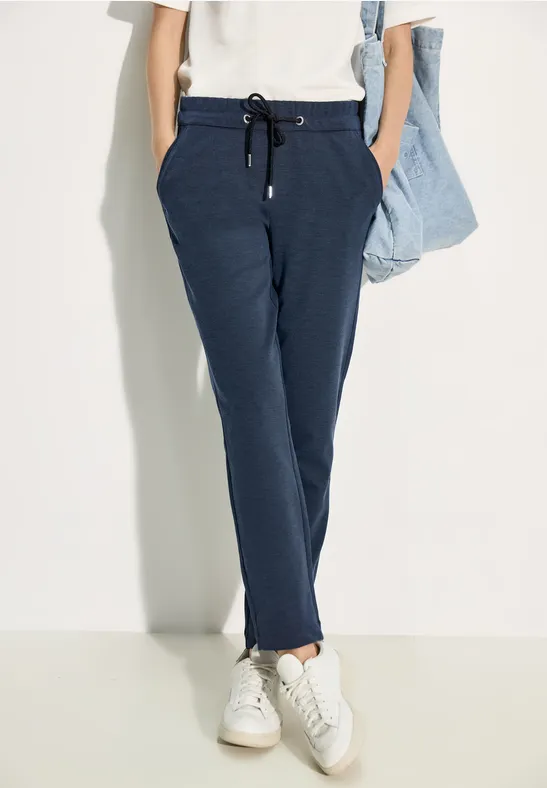 Legere Jacquard-Freizeithose im Casual Fit