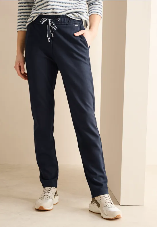 Legere Jacquard-Freizeithose im Casual Fit