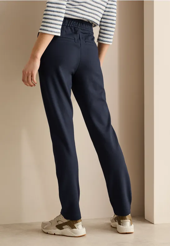 Legere Jacquard-Freizeithose im Casual Fit