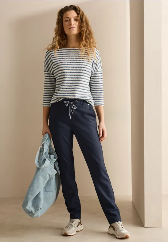 Legere Jacquard-Freizeithose im Casual Fit