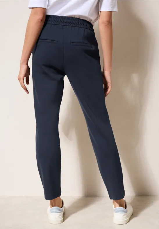 Legere Jacquard-Freizeithose im Casual Fit
