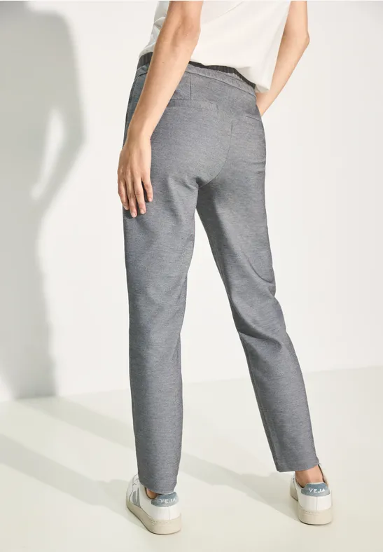 Lässige Hose aus strukturiertem Jersey