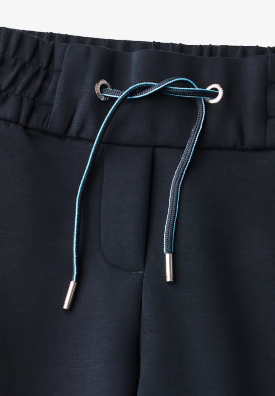 Lässige Hose mit Kordelzug