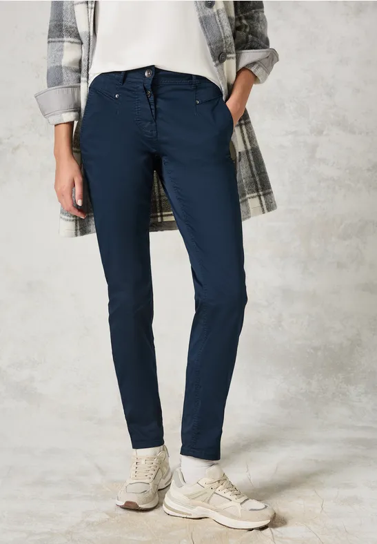 Schlanke Hose mit hoher Taille