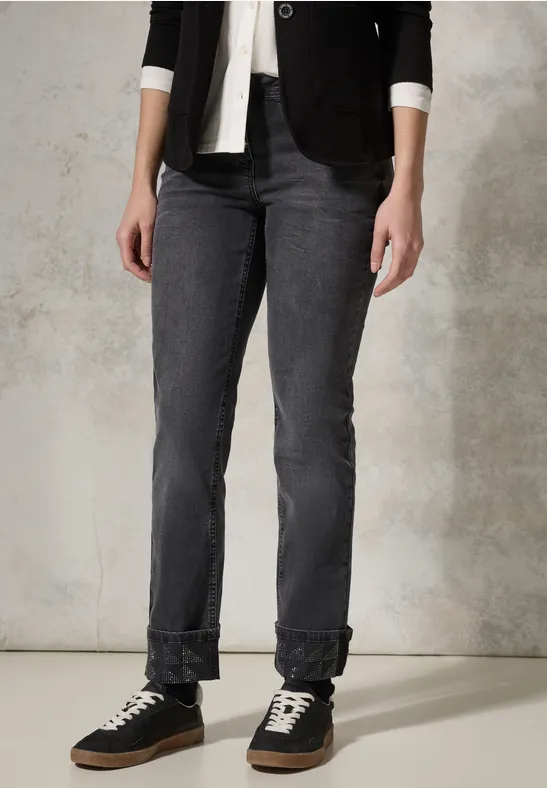 Jeans mit geradem Bein und Umschlag