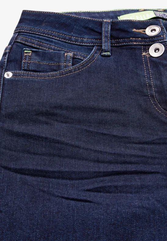 Jeans mit geradem Bein in dunkler Waschung