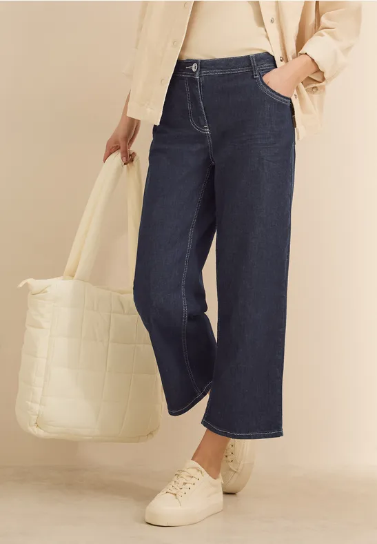 Cropped Jeans mit weitem Bein