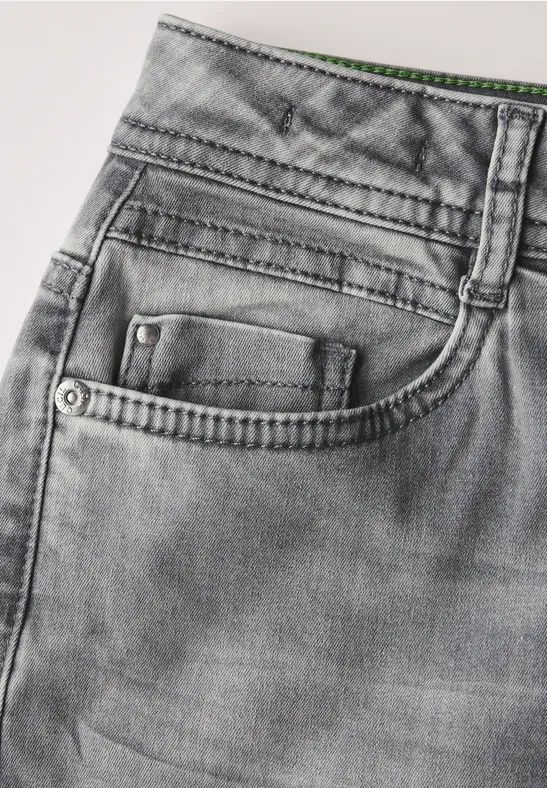 Wide Leg High Waist Jeans