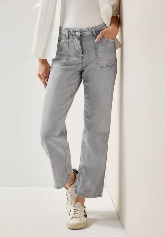 Wide Leg High Waist Jeans