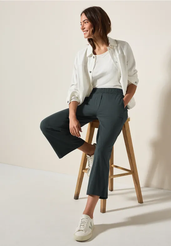 Weite Jerseyhose in Cropped-Länge