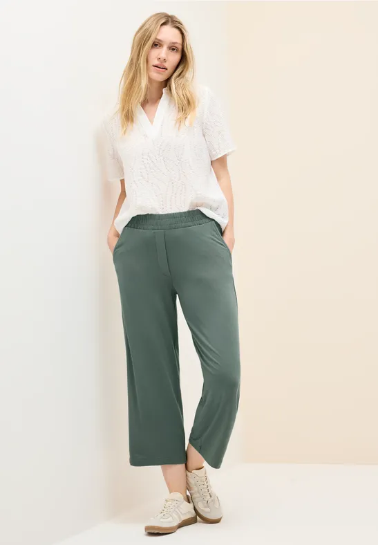 Weite Jerseyhose in Cropped-Länge