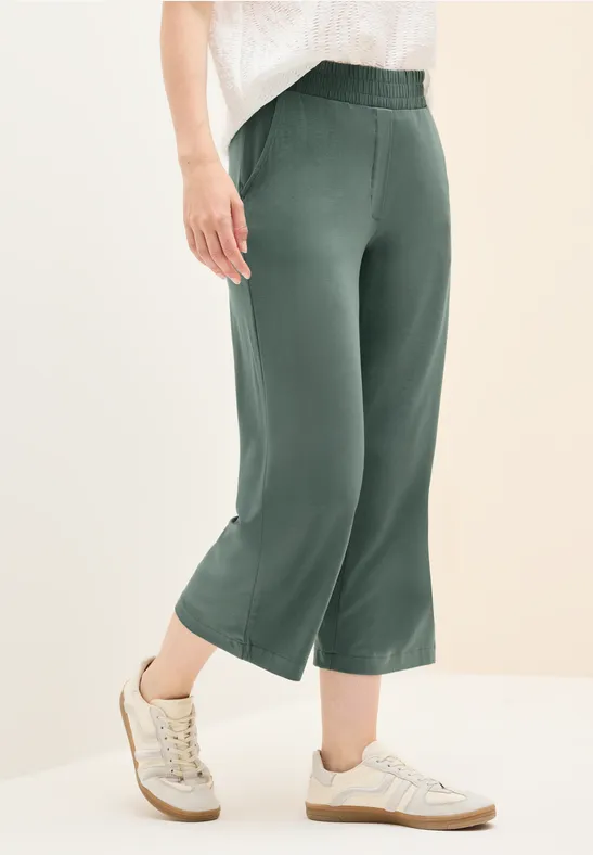 Weite Jerseyhose in Cropped-Länge