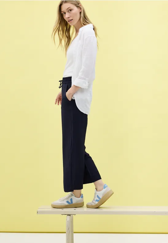 Locker geschnittene, weite Culottes
