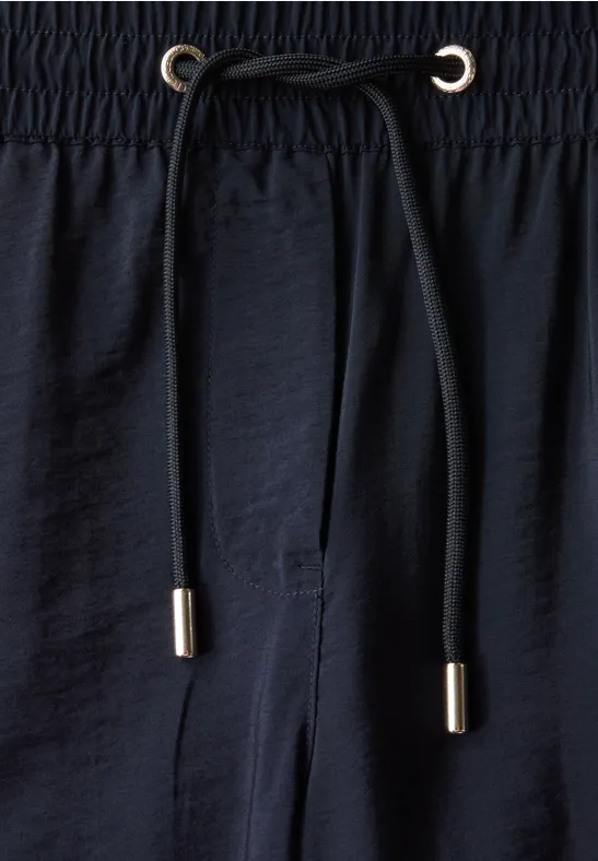 Locker geschnittene, weite Culottes