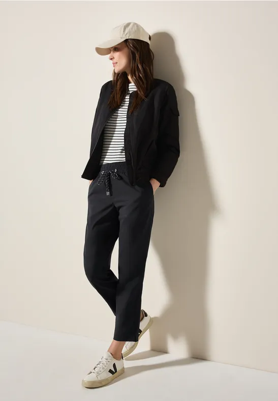 Lässige Cropped Hose mit Kordelzug