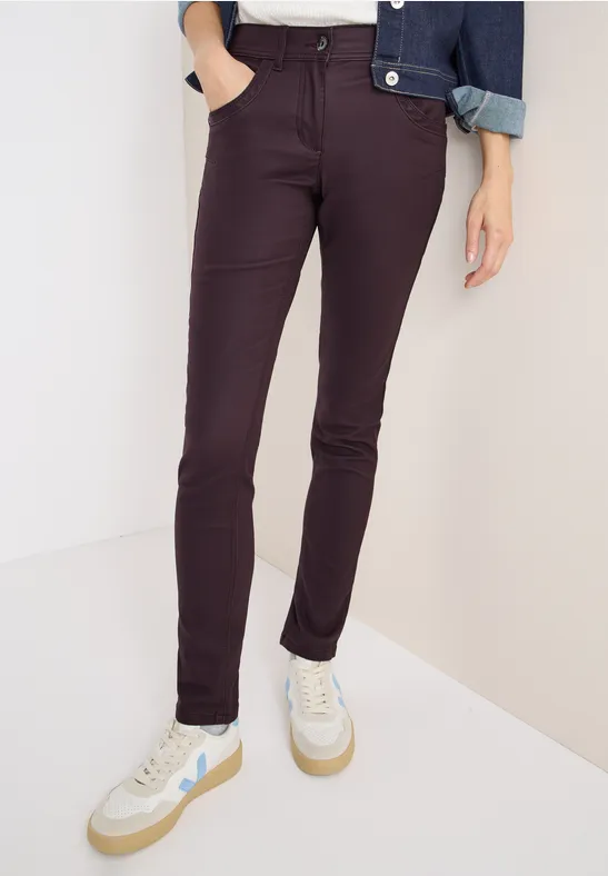 Schlanke Hose im Leder-Look