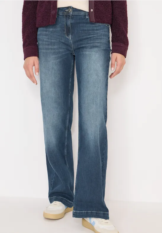 Weit geschnittene Jeans in dunkler Waschung