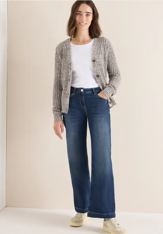 Cropped Jeans mit weitem Bein