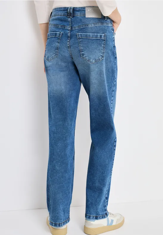 Cropped Jeans mit weitem Bein