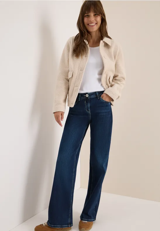 Cropped Jeans mit weitem Bein