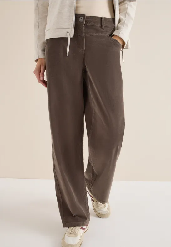 Cordhose mit weitem Bein und hoher Taille