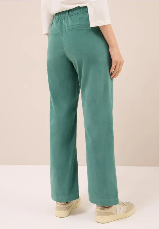 Damen Cordhose mit weitem Bein