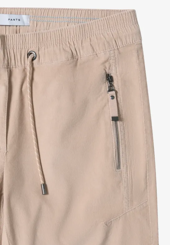 Cordhose mit lässiger Passform und Reißverschlusstaschen