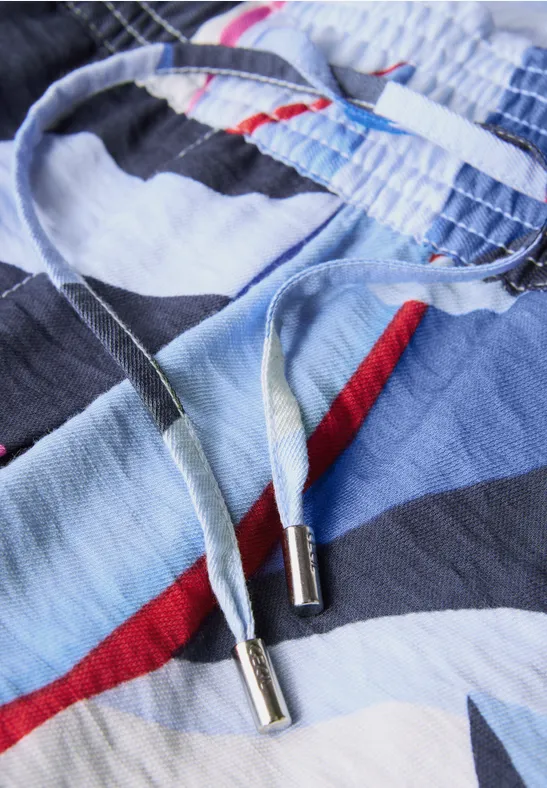 Bedruckte 7/8-Twillhose mit grafischem Muster