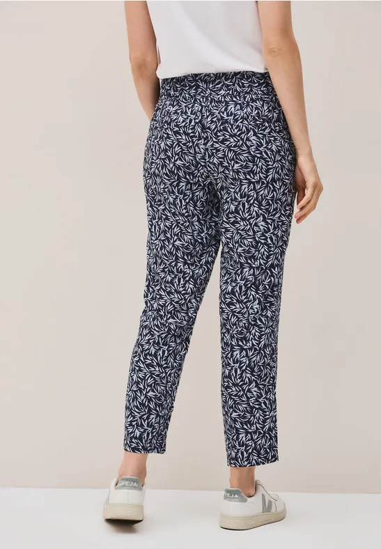 Gemusterte Hose mit lässiger Passform