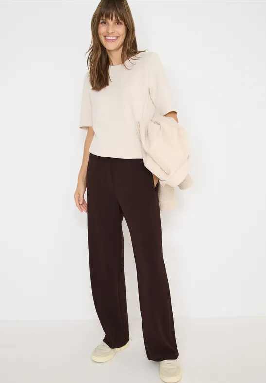 Weite Loungehose mit Seitenstreifen