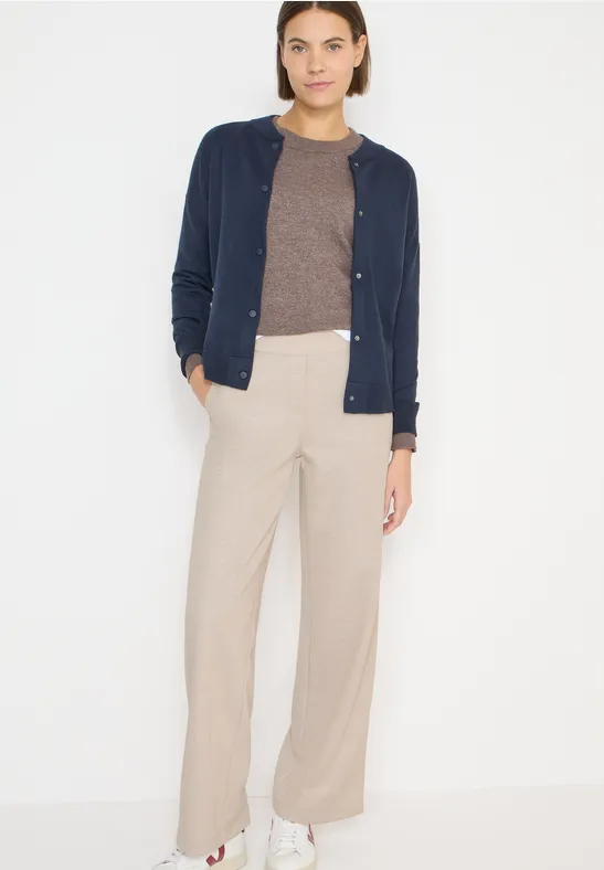 Weite Strickhose mit Taschen