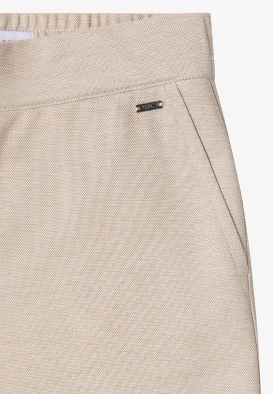 Weite Strickhose mit Taschen