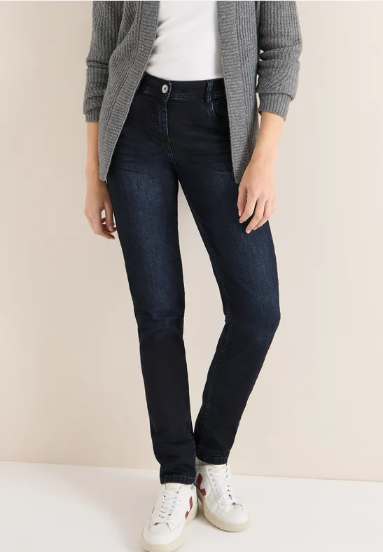 Lässige, dunkel gewaschene Jeans