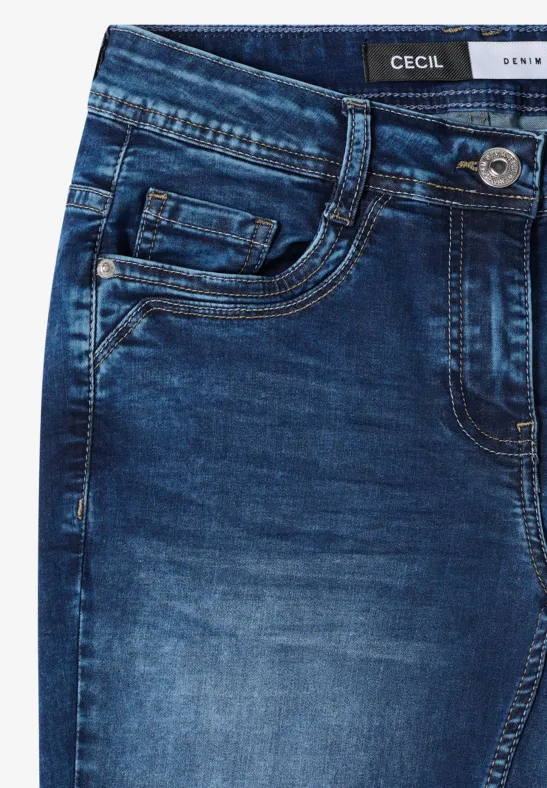 Mid-Waist Slim Leg Casual Jeans